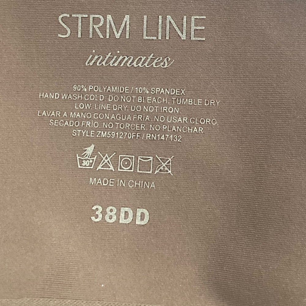 Strm Line Bra Size 38DD - Picture 8 of 8